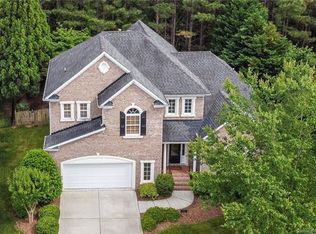 14224 Stewarts Bend Ln, Charlotte, NC 28277