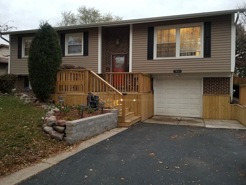 1st image of 7833 Sherwood Cir S