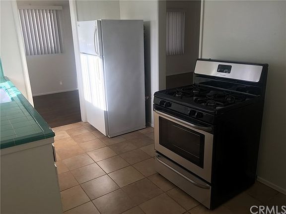4th image of 326 Hermosa Ave APT 2