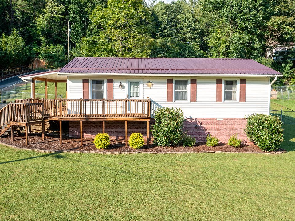 1st image of 1828 Forest View Dr