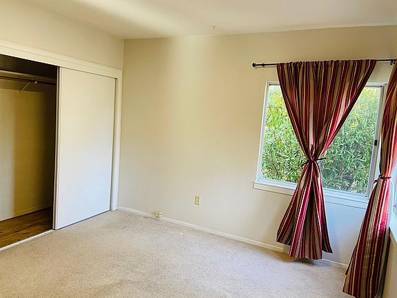 5th image of 14300 Lora Dr