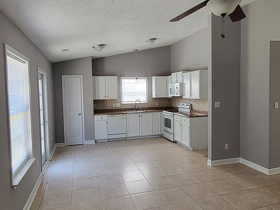 4th image of 9213 Tibble Creek Way