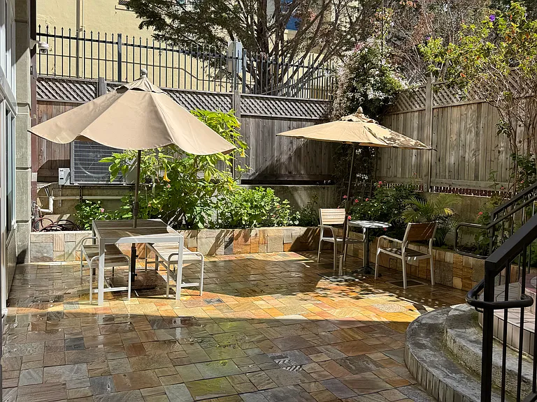 2319-2323 Shattuck Ave #503 — Photo 35