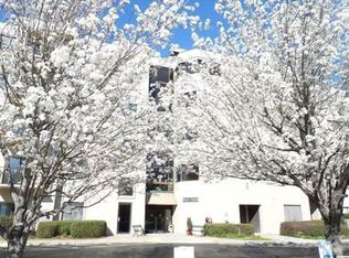 5001 Little River Rd #W, Myrtle Beach, SC 29577