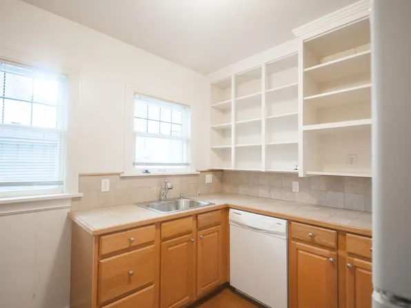 2308 Minor Ave E (112), 2308 Minor Ave E #8af901ea3, Seattle, WA 98102