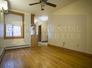 10 S Russell St #3, Boston, MA 02114