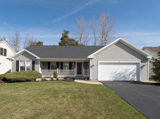 56 Crown Royal Dr, Williamsville, NY 14221