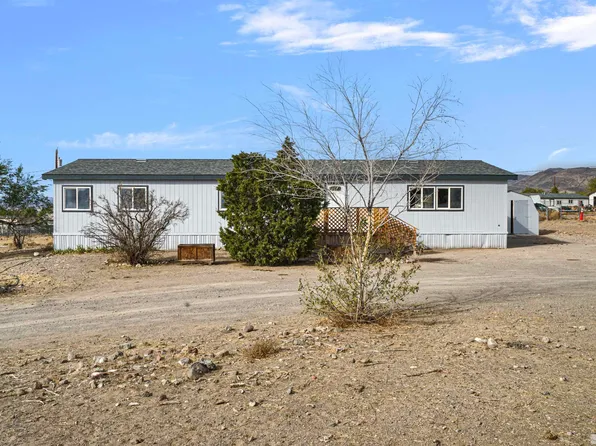 4975 Stagecoach Dr, Stagecoach, NV 89429