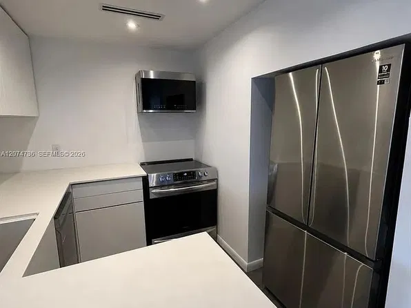 3545 NE 167th St APT 507, North Miami Beach, FL 33160