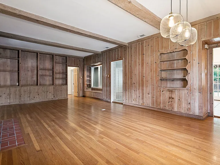 160 W Edgewood Pl — Photo 7