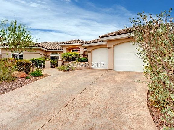 2nd image of 2424 La Seyne Ct