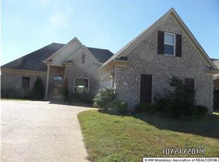 2677 Hillvalley Ln, Southaven, MS 38672