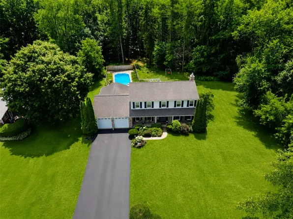 112 Wisconsin Dr, Binghamton, NY 13901