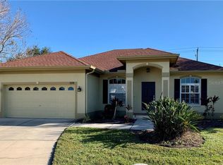 520 Pinewood Dr, Oldsmar, FL 34677