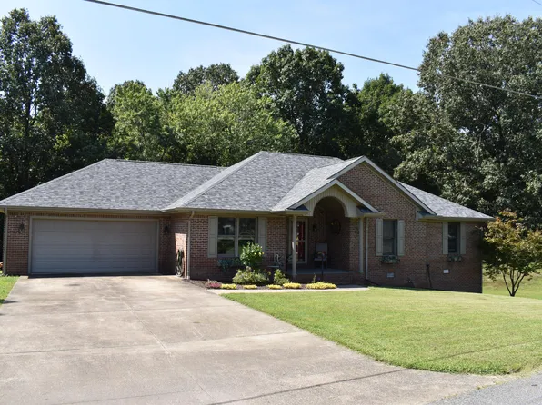 1875 Creekview Dr, Paducah, KY 42003