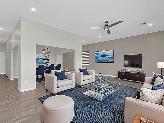 4th image of 544 La Entrada Cir