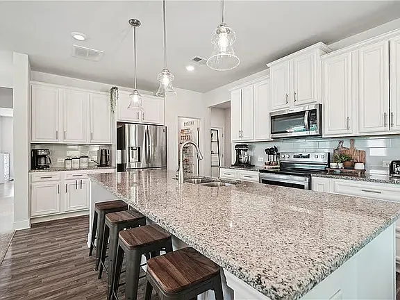 7455 Easton Valley Ln — Photo 36