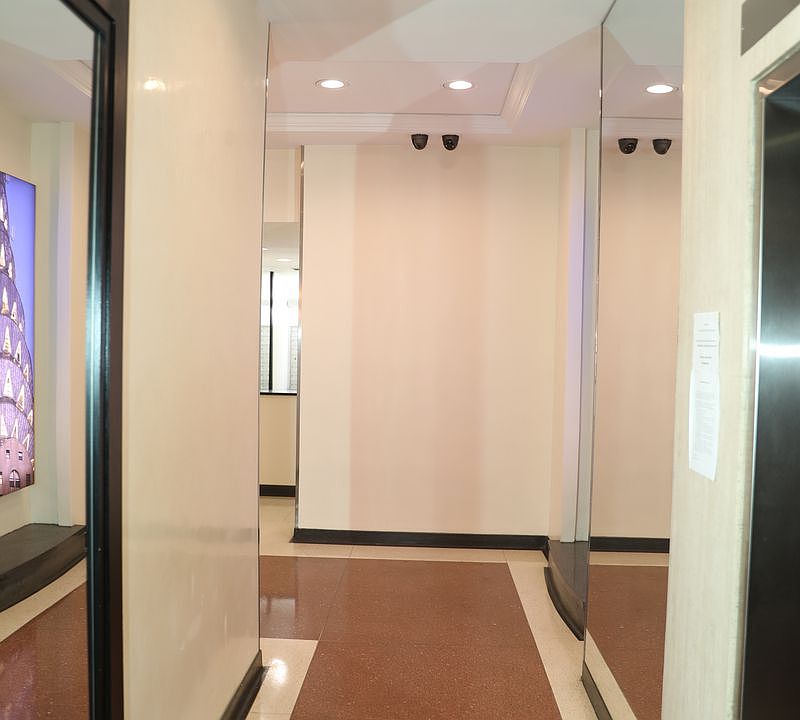 1st image of 825 2nd Ave #19E