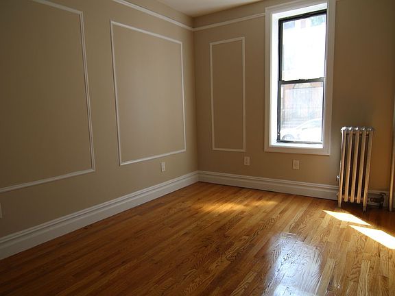 5th image of 5406 Skillman Ave APT 1D