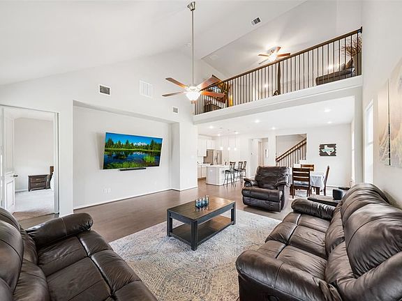 3rd image of 17930 Miller Springs Ct