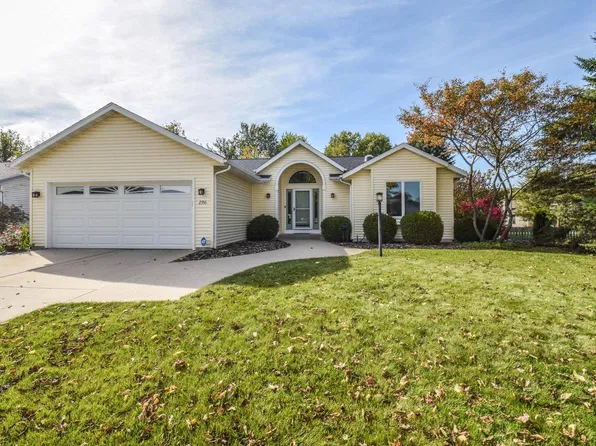 2356 Brookstone LANE, Waukesha, WI 53188