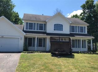 163 Ida Red Ln, Rochester, NY 14626