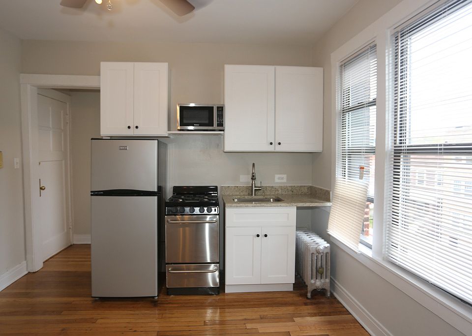 1st image of 5642 N Magnolia Ave APT 2