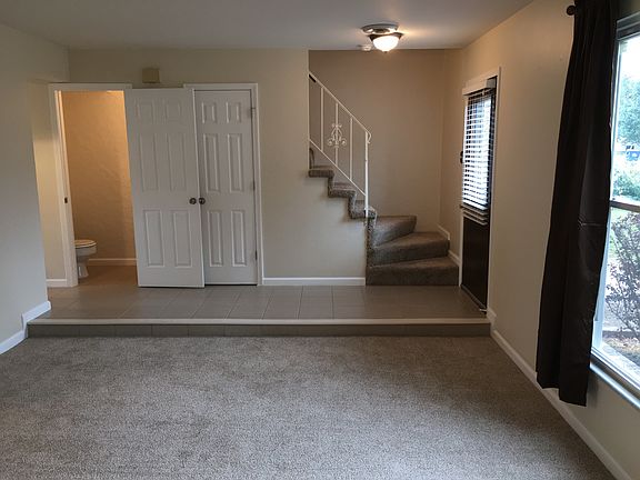 Living Room, 1/2 bath