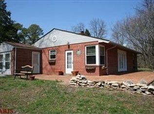 6277 Navaho Ln, House Springs, MO 63051