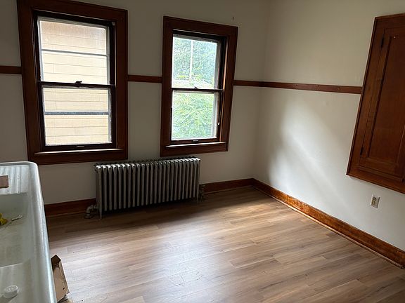 2nd image of 2139-2141 N 48th St