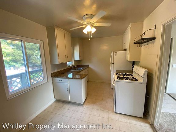 3rd image of 2043 Alma St
