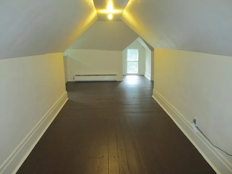 3rd Floor Bedroom