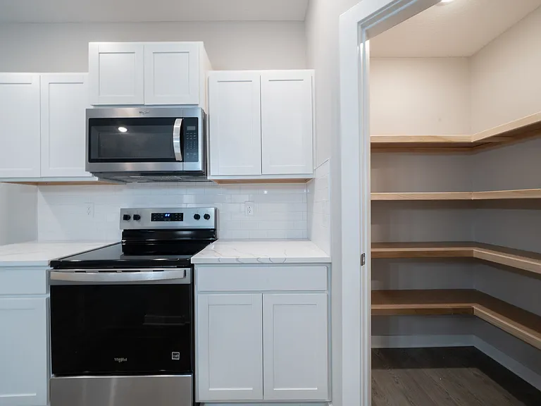 16828 W Lawson St #16828 — Photo 13