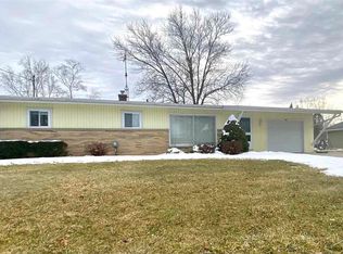 2094 Karl Rd, Bay City, MI 48706
