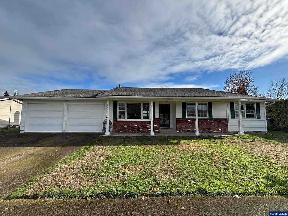 1st image of 4546 46th Ave NE