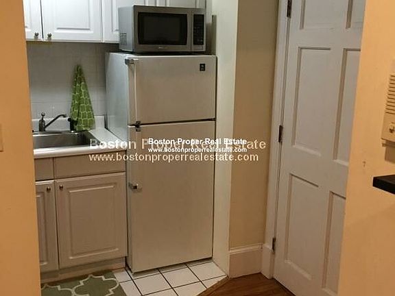 49 Gloucester #1 Boston - Back Bay Unit Photo 6