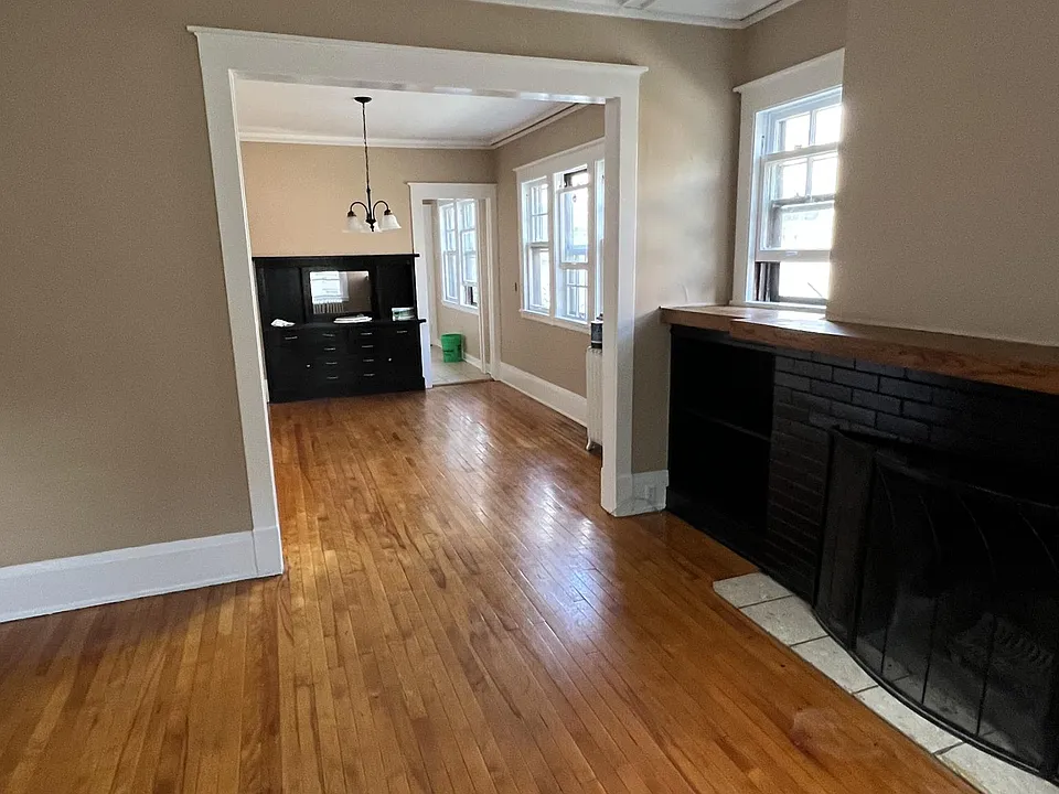 Connecting to Dining room