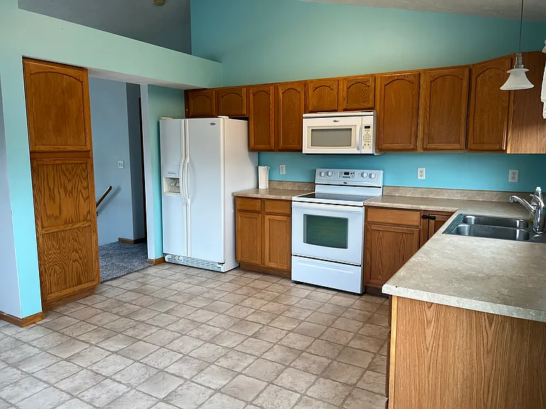 2411 SW Craig Dodge Rd — Photo 6