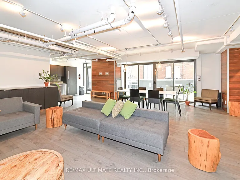 32 Camden St #701 — Photo 18