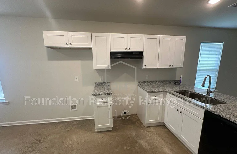 311 Westree St — Photo 4