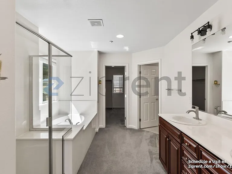 419 Malcolm Dr — Photo 27