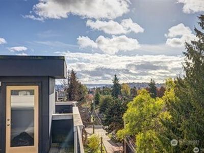 7721 15th Avenue NW #A, Seattle, WA, 98117