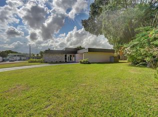 6004 Umbrella Tree Ln, Fort Lauderdale, FL 33319