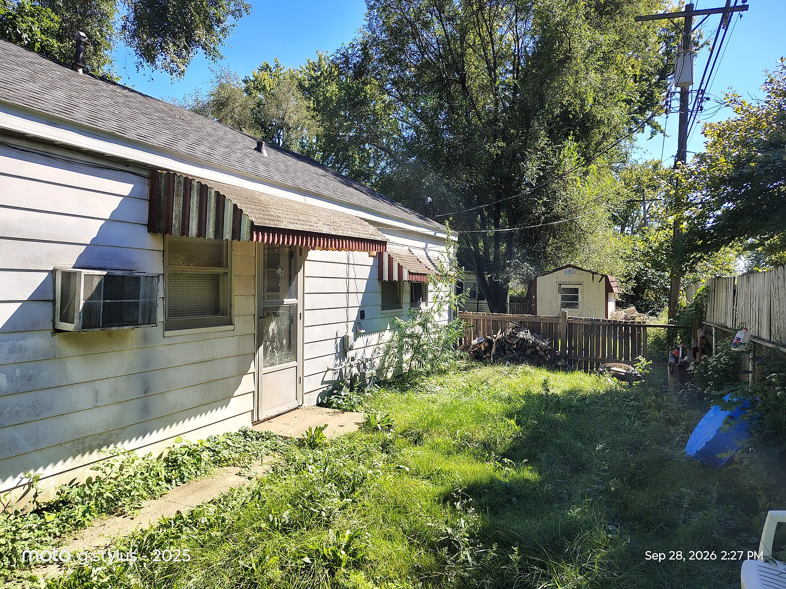 2 bed, 720 sqft, $895 — Photo 2