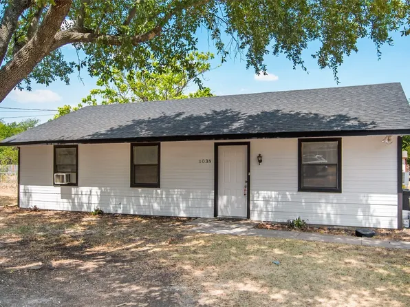 1038 Eastridge Cir, Red Oak, TX 75154