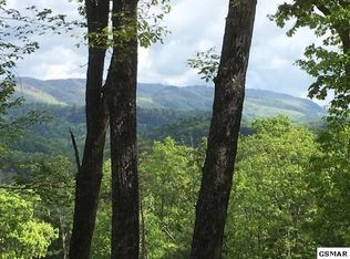 5052 Long Rifle Rd, Walland, TN 37886