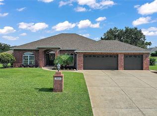 3520 Indian Trl, Eustis, FL 32726