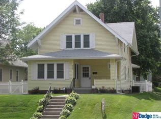 2804 S 32nd Ave, Omaha, NE 68105