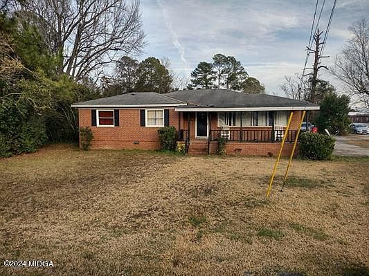4th image of 4027 Emory Dr