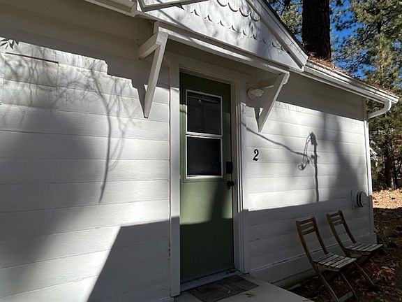 4th image of 784 Berkley Ln #2